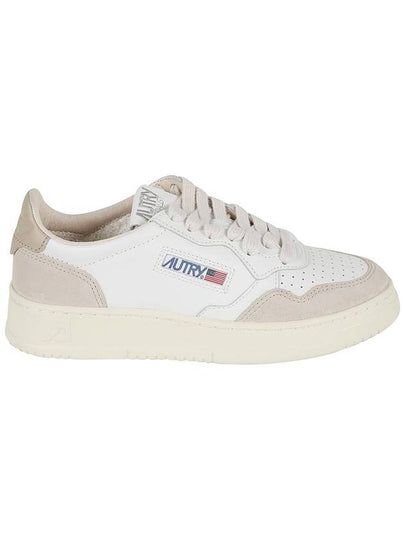 Women's Medalist Leather Low Top Sneakers White Beige - AUTRY - BALAAN 2