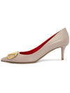 V logo pumps beige - VALENTINO - BALAAN.