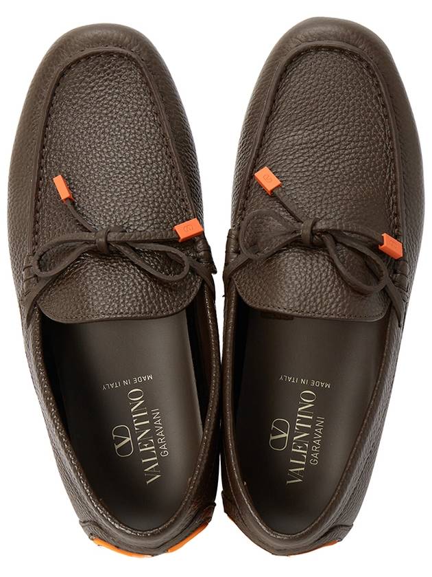 V Logo Signature Driving Shoes Brown - VALENTINO - BALAAN 3