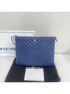 Caviar Chevron New Medium Clutch - CHANEL - BALAAN 1