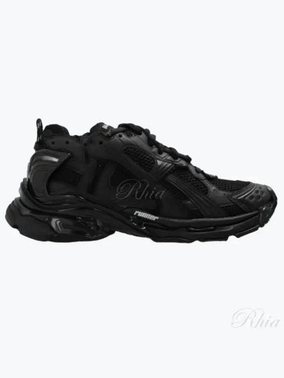 Runner Low Top Sneakers Black - BALENCIAGA - BALAAN 2