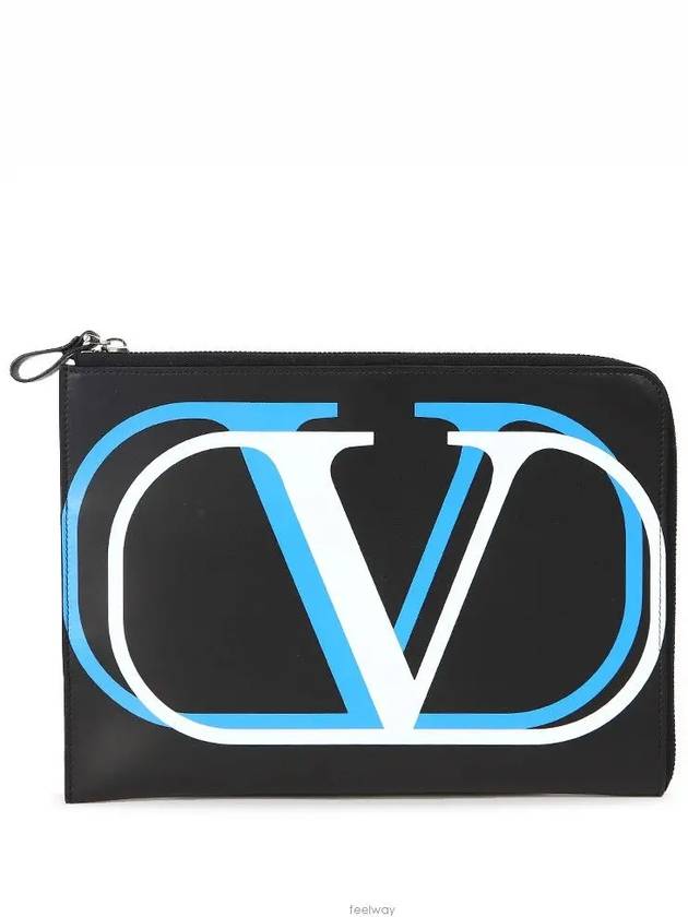 V Logo Calf Leather Clutch Bag Black - VALENTINO - BALAAN.