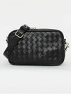 Intrecciato Camera Small Cross Bag Black - BOTTEGA VENETA - BALAAN 3