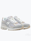 2002R Low Top Sneakers Gray - NEW BALANCE - BALAAN 2