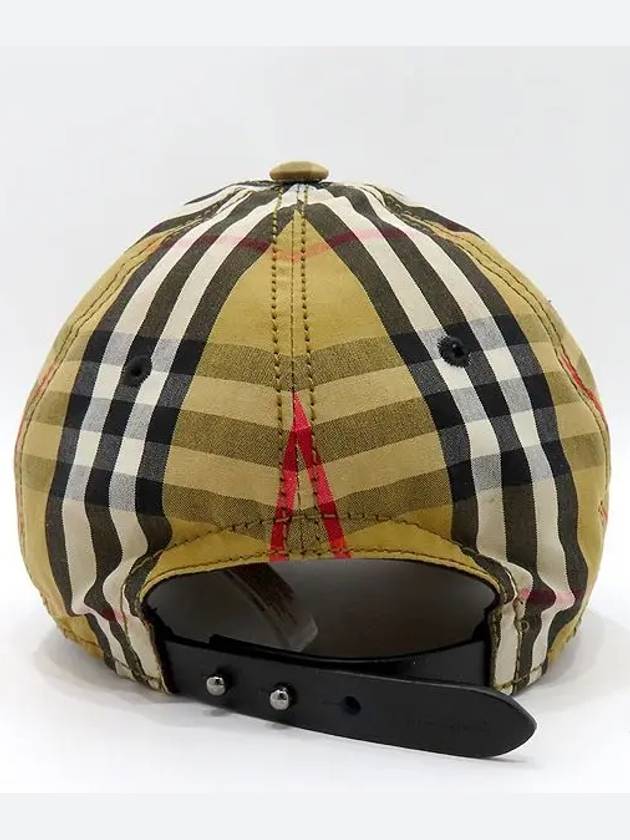 8015833 Hat Fashion Accessories - BURBERRY - BALAAN 4