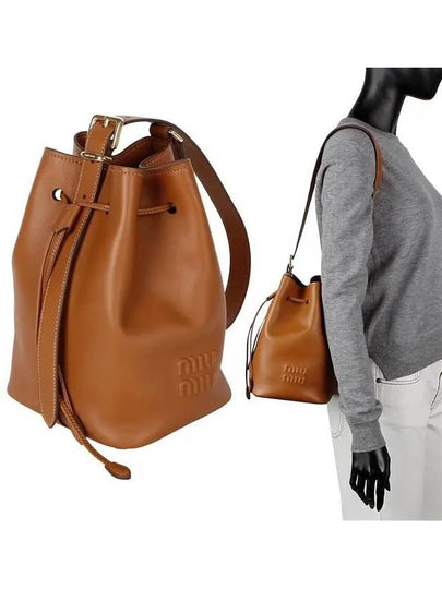 Logo Leather Bucket Bag Cognac - MIU MIU - BALAAN 2