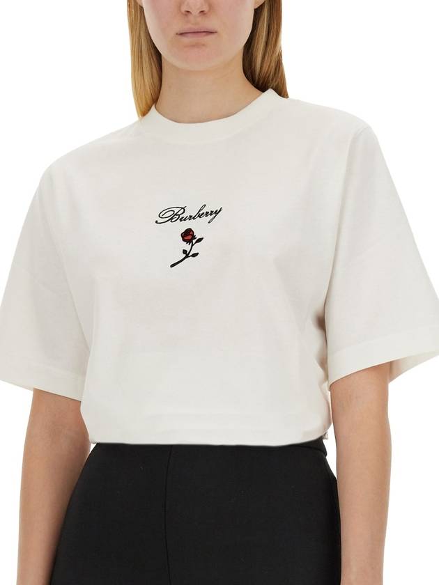 24 ss T-shirt WITH Embroid Flock Rose 8083647 B7264 B0230979125 - BURBERRY - BALAAN 5