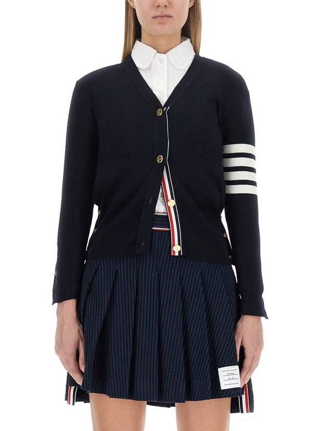 CARDIGAN CON SCOLLO A V - THOM BROWNE - BALAAN 2