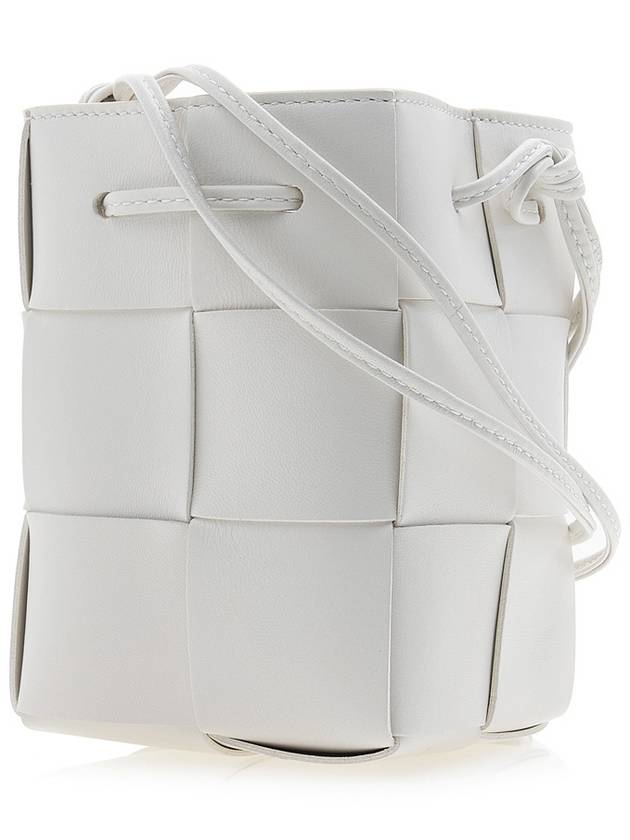 Intrecciato Cassette Small Bucket Bag White - BOTTEGA VENETA - BALAAN 3