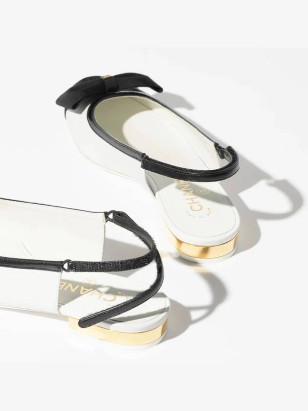 Ribbon Logo Slingback Flats Shoes Shoes White - CHANEL - BALAAN 4