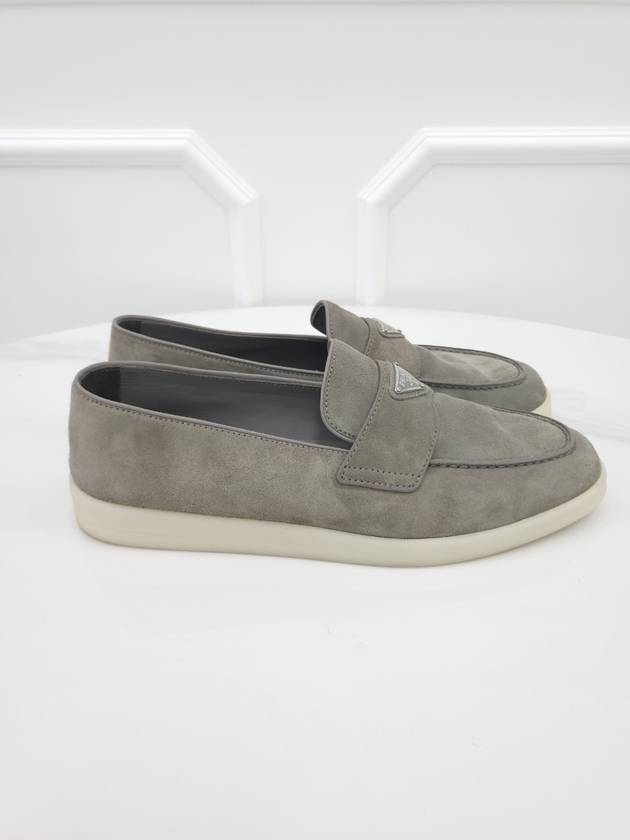 Triangle logo suede loafers 8 5 - PRADA - BALAAN 4