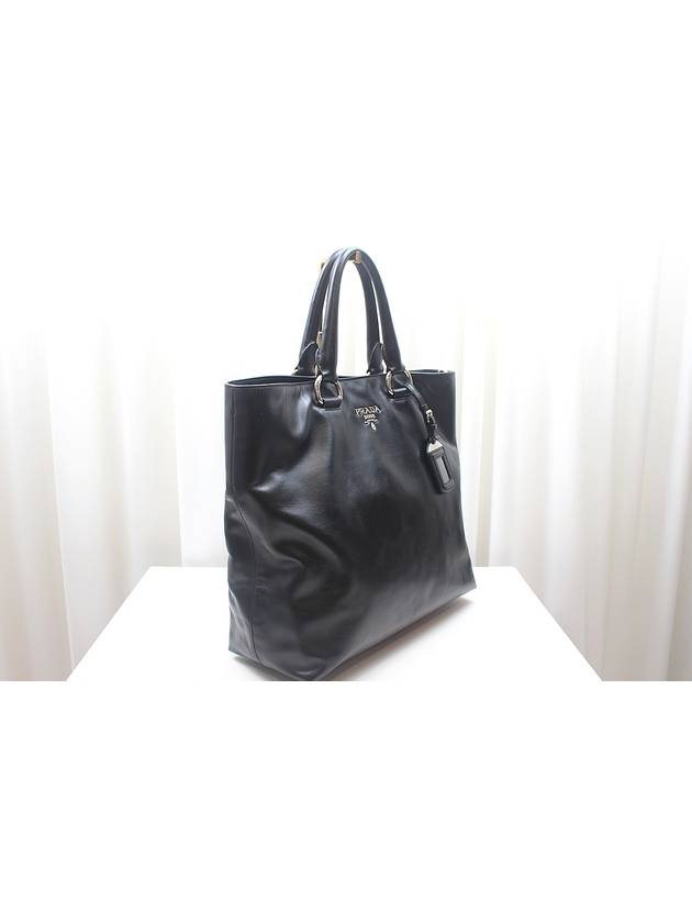 Black calfskin two way tote shoulder bag - PRADA - BALAAN 2