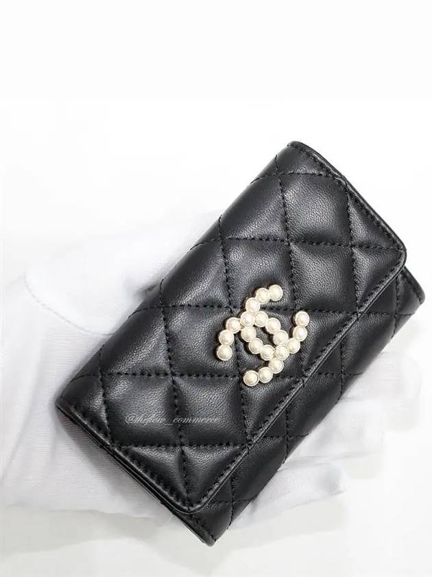 24SS PreCollection Pearl CC Classic Snap Card Wallet Lamb Skin AP3813 B15723 94305 - CHANEL - BALAAN 6