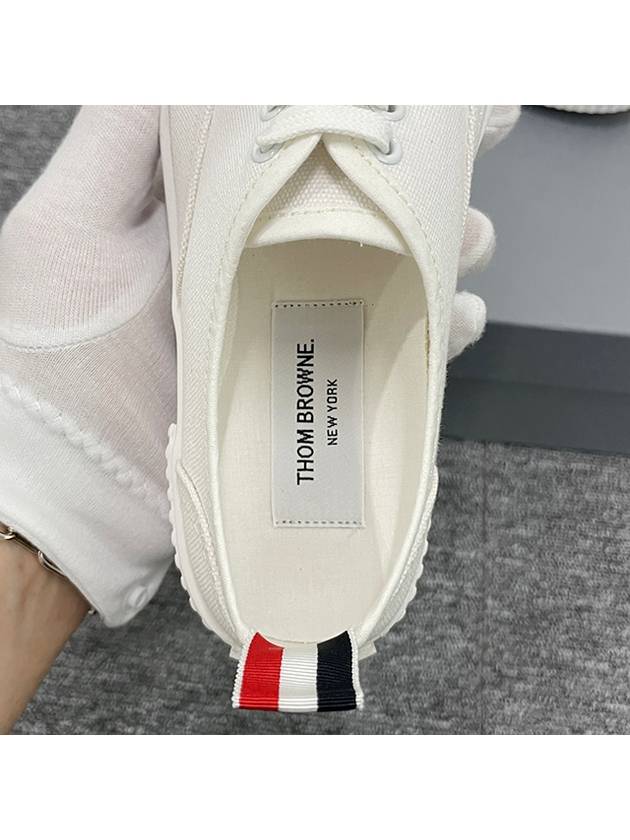 Women's Heritage Cotton Canvas Low Top Sneakers White - THOM BROWNE - BALAAN 10