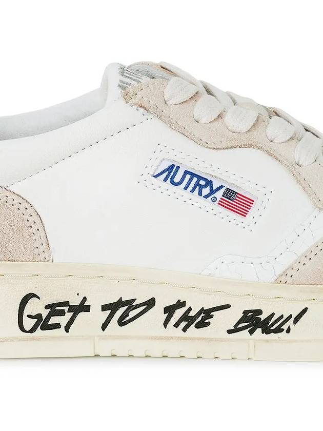 Men's Medalist Leather Low Top Sneakers White - AUTRY - BALAAN 6