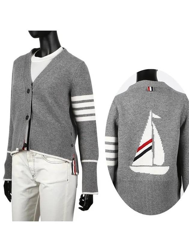 Women's Fine Merino Jersey Sailboat 4 Bar Boxy V Neck Cardigan Light Grey - THOM BROWNE - BALAAN 2