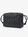 Intrecciato Loop Small Leather Cross Bag Black - BOTTEGA VENETA - BALAAN 5