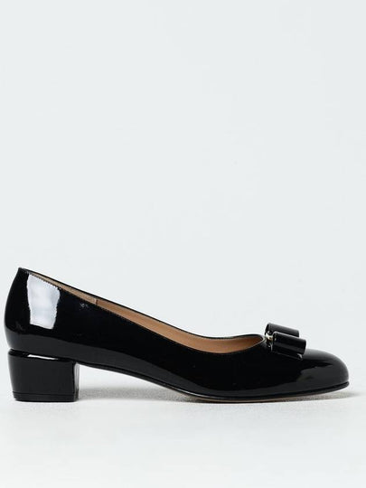 Vara Bow Patent Pumps Black - SALVATORE FERRAGAMO - BALAAN 2