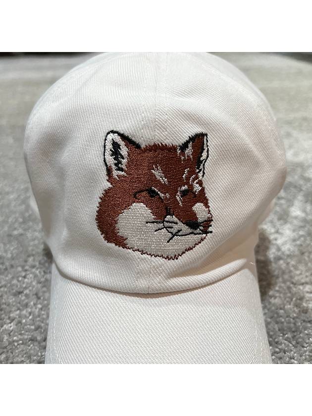 Large Fox Head Embroidered 6P Ball Cap White - MAISON KITSUNE - BALAAN 5