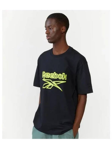 Neon Big Logo T Shirt Black - REEBOK - BALAAN 1