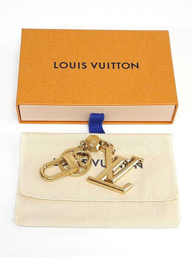 M65216 Gold LV Initial Facet Key Holder - LOUIS VUITTON - BALAAN 1