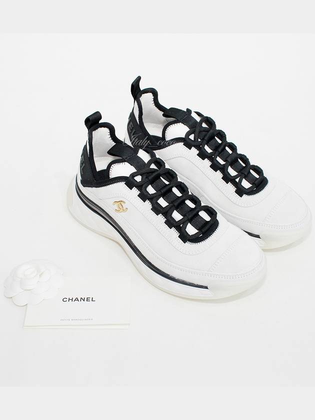 Logo Mixed Fibers Suede Low Top Sneakers White - CHANEL - BALAAN 4