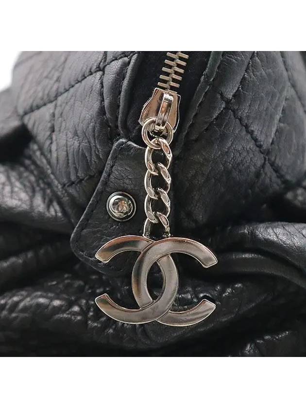 black shoulder bag - CHANEL - BALAAN 3