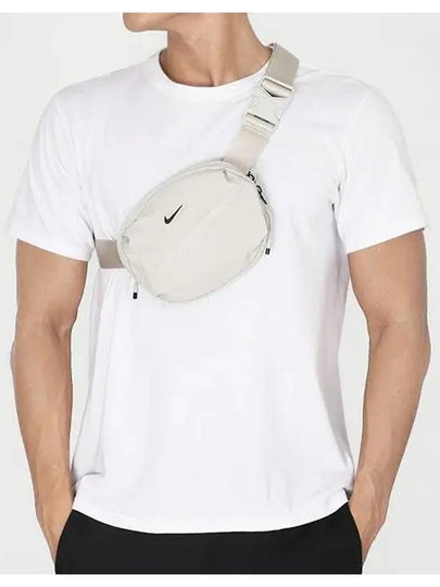 Aura 2L Crossbody Bag Light Bone - NIKE - BALAAN 2