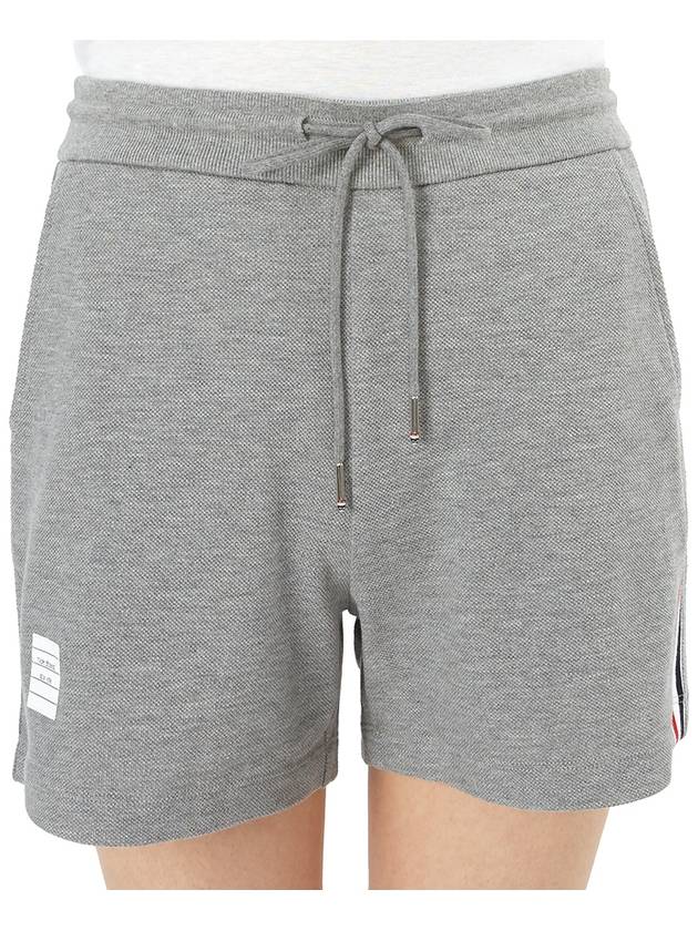 Logo Patch Shorts Light Grey - THOM BROWNE - BALAAN 7