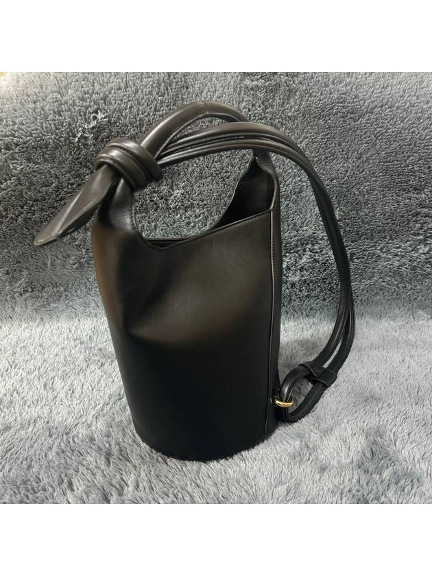 Le Petit Tourni Mini Knotted Leather Bucket Bag Black - JACQUEMUS - BALAAN 3