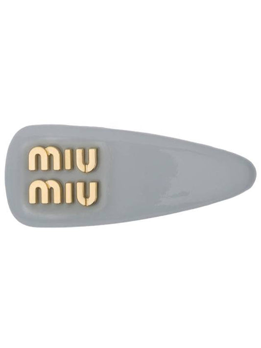 patent leather hair clip cornflower blue - MIU MIU - BALAAN 1