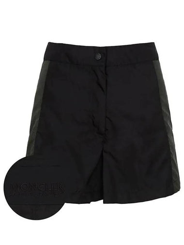 Black back logo shorts pants 2B00012 539ZD 998 1209874 - MONCLER - BALAAN 1