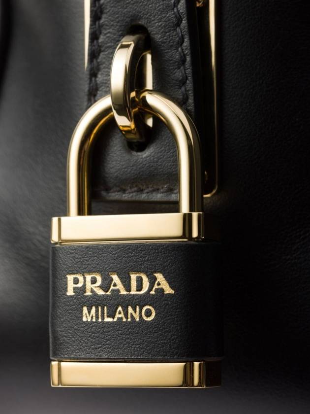 Medium Re-Nylon Leather Tote Bag Black - PRADA - BALAAN 6