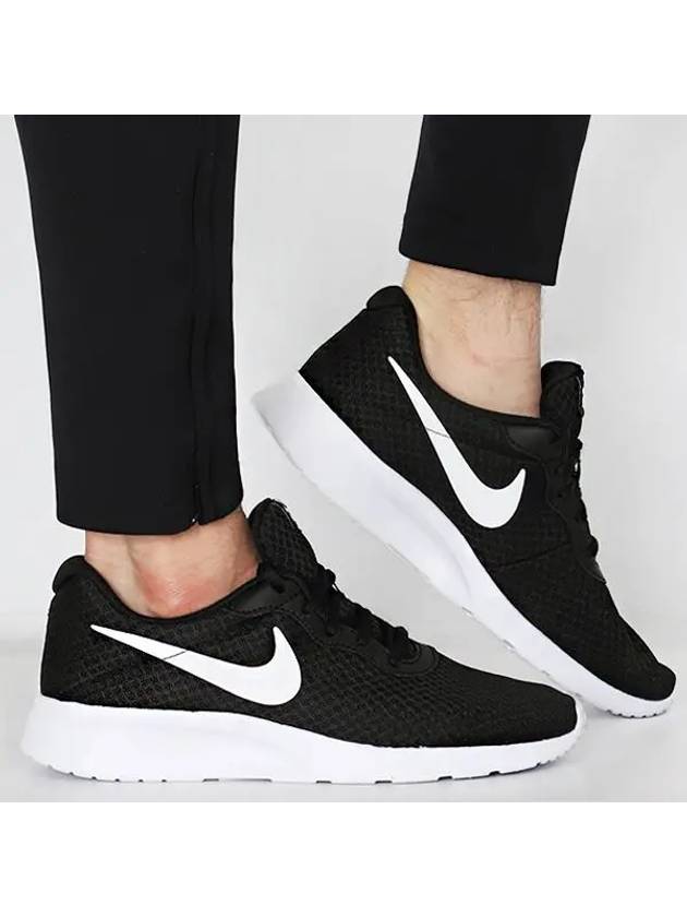 Tanjun Low Top Sneakers White Black - NIKE - BALAAN 2