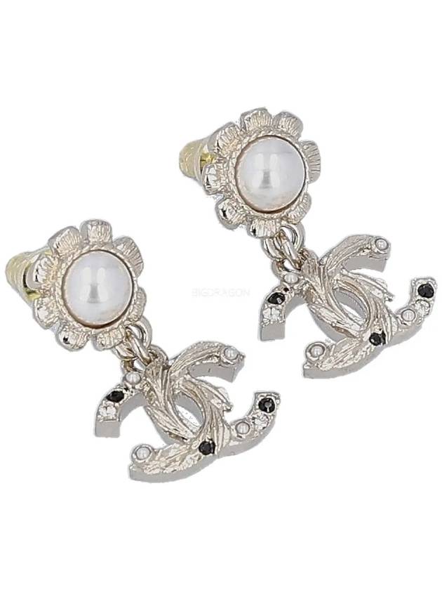 22K CC logo pearl earrings silver metal AB9639 - CHANEL - BALAAN 3