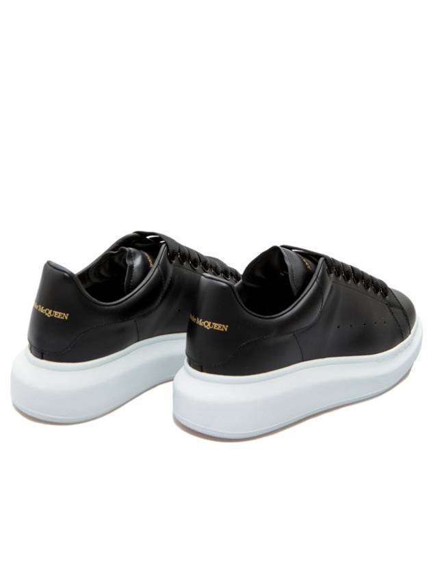 Oversized Leather Low Top Sneakers Black - ALEXANDER MCQUEEN - BALAAN 5