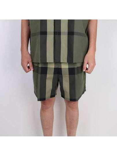 Big Check Half Shorts Green - BURBERRY - BALAAN 2