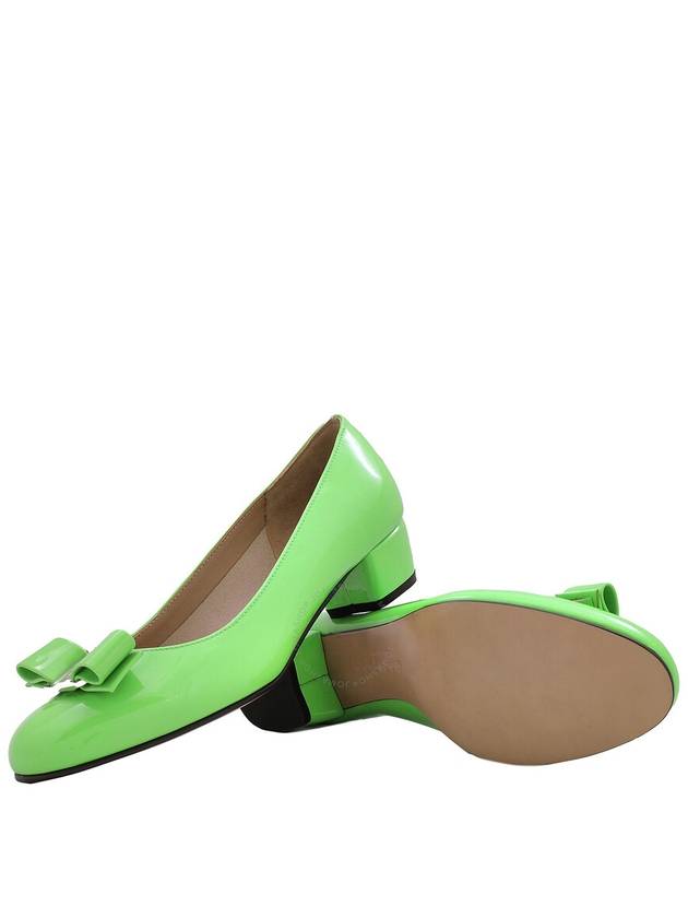 Salvatore Ferragamo Green Vara Bow Pump Shoe Size 6 - SALVATORE FERRAGAMO - BALAAN 2