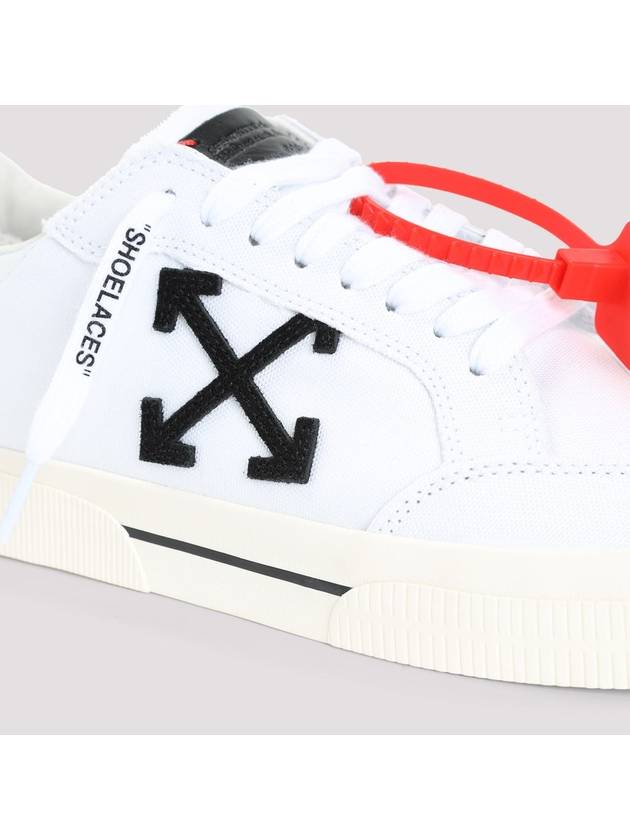 Off-White Sneakers - OFF WHITE - BALAAN 4