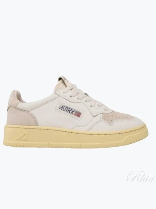 Medalist Beige Suede Low Top Sneakers White - AUTRY - BALAAN 2