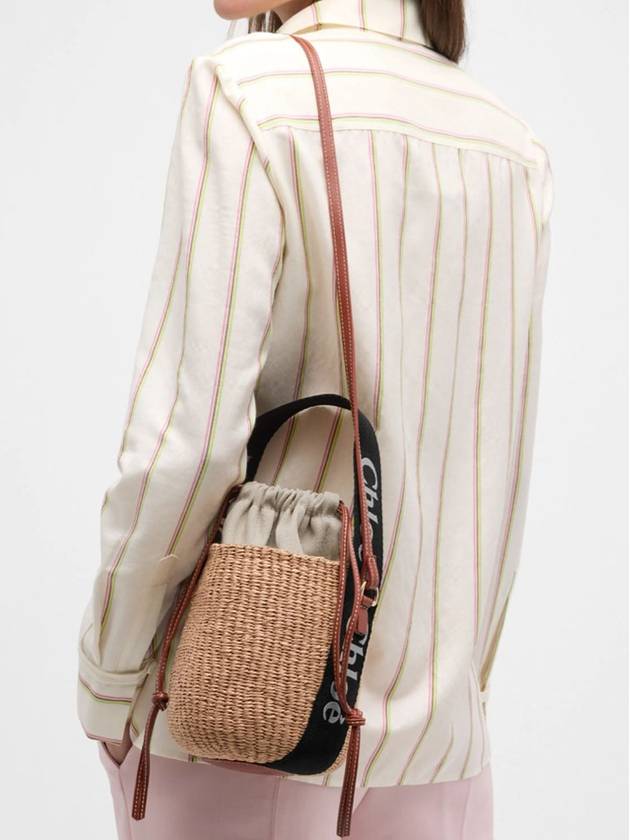 Small Woody Logo Bucket Bag Beige - CHLOE - BALAAN 7