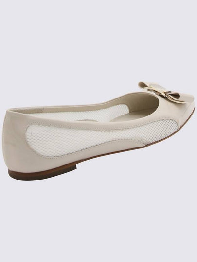 Salvatore Ferragamo Ivory Leather And Mesh Varina Flats - SALVATORE FERRAGAMO - BALAAN 2