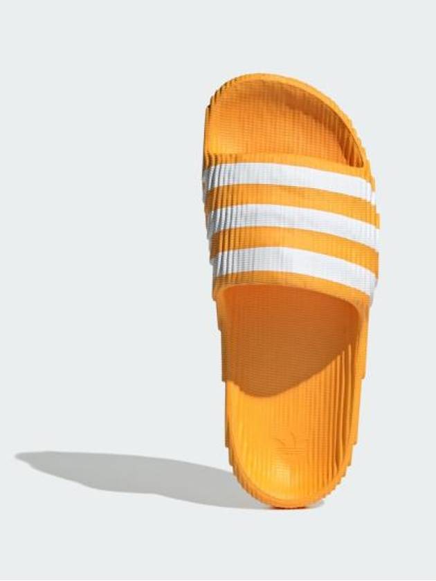 Adilette 22 Slippers Yellow - ADIDAS - BALAAN 3