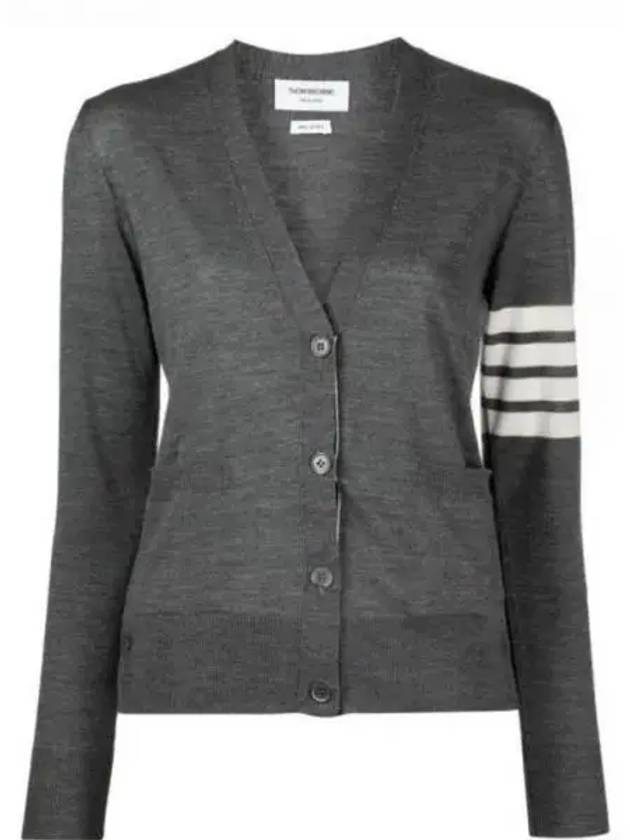 Sustainable Fine Merino Wool 4-Bar Relaxed Fit V-Neck Cardigan Medium Grey - THOM BROWNE - BALAAN 2