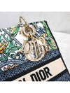 Lux You Embroidered Lady Delight Bag Medium - DIOR - BALAAN 5