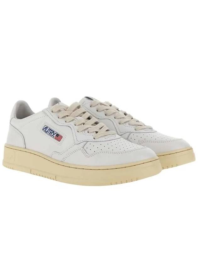 Medalist Leather Low Top Sneakers White - AUTRY - BALAAN 2