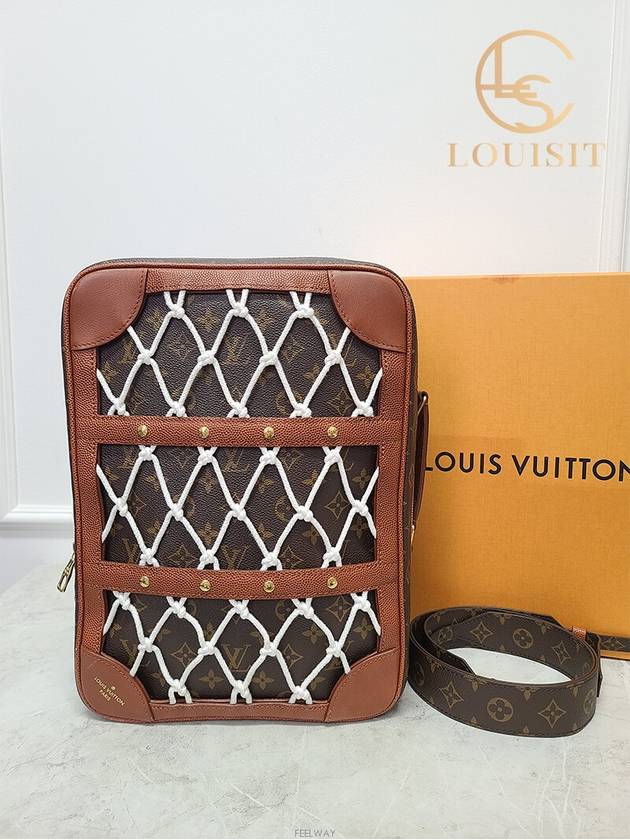 men backpack - LOUIS VUITTON - BALAAN 8