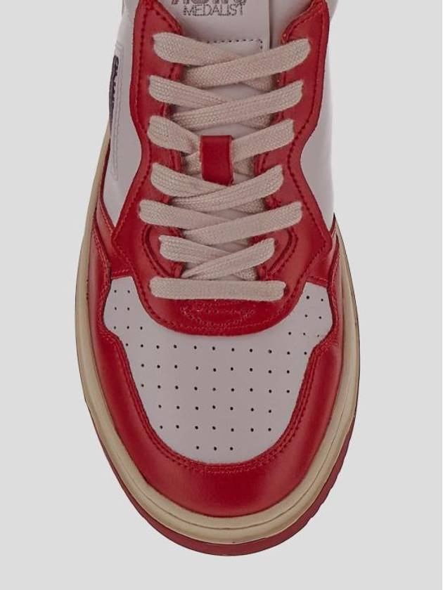 Men's Medalist Low Leather Sneakers White Red - AUTRY - BALAAN 2