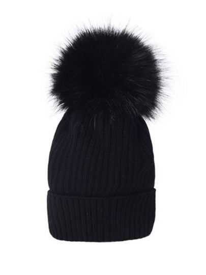 Kids Pom Beanie Black Fur 3B00018 04S01 999 - MONCLER - BALAAN 2