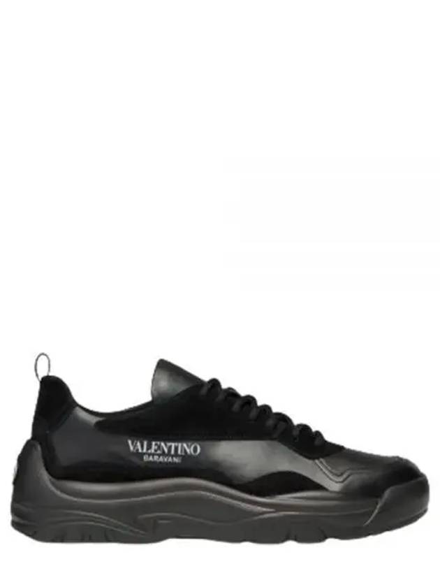 Men's Gumboy Low Top Sneakers Black - VALENTINO - BALAAN 2